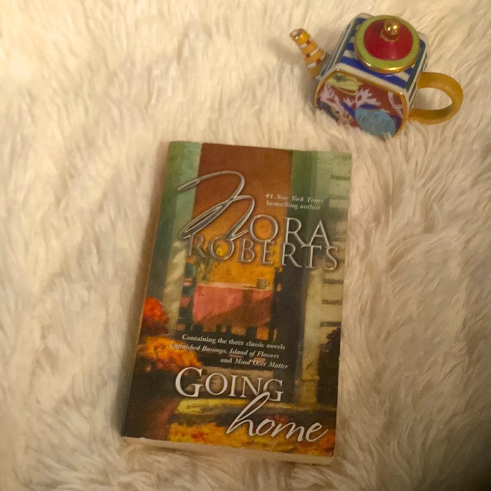 Nora Roberts Romance Novel